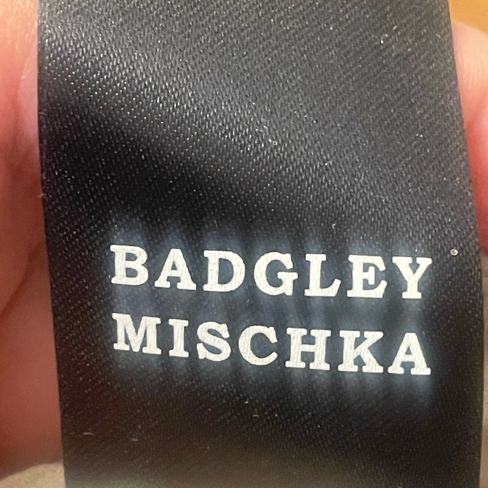 Badgely Mischka Handbag Purse - Picture 4 of 13